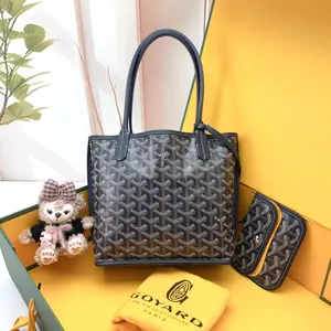 Pre-owned Goyard Leather Shoulder Bags 7.8'' R3919 Shoulder Bag C539077906 1017 T1 Chloe