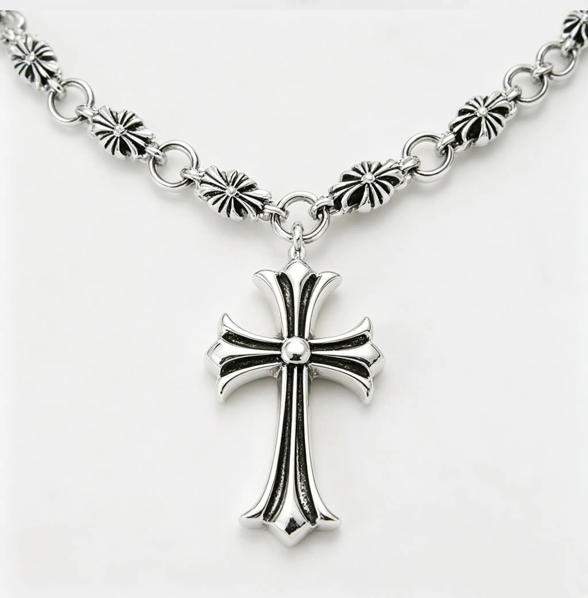 Vintage Y2K Cross Pendant Necklace Unisex Gothic Streetwear Fashion Jewelry For Men Women Layered Neck Chain