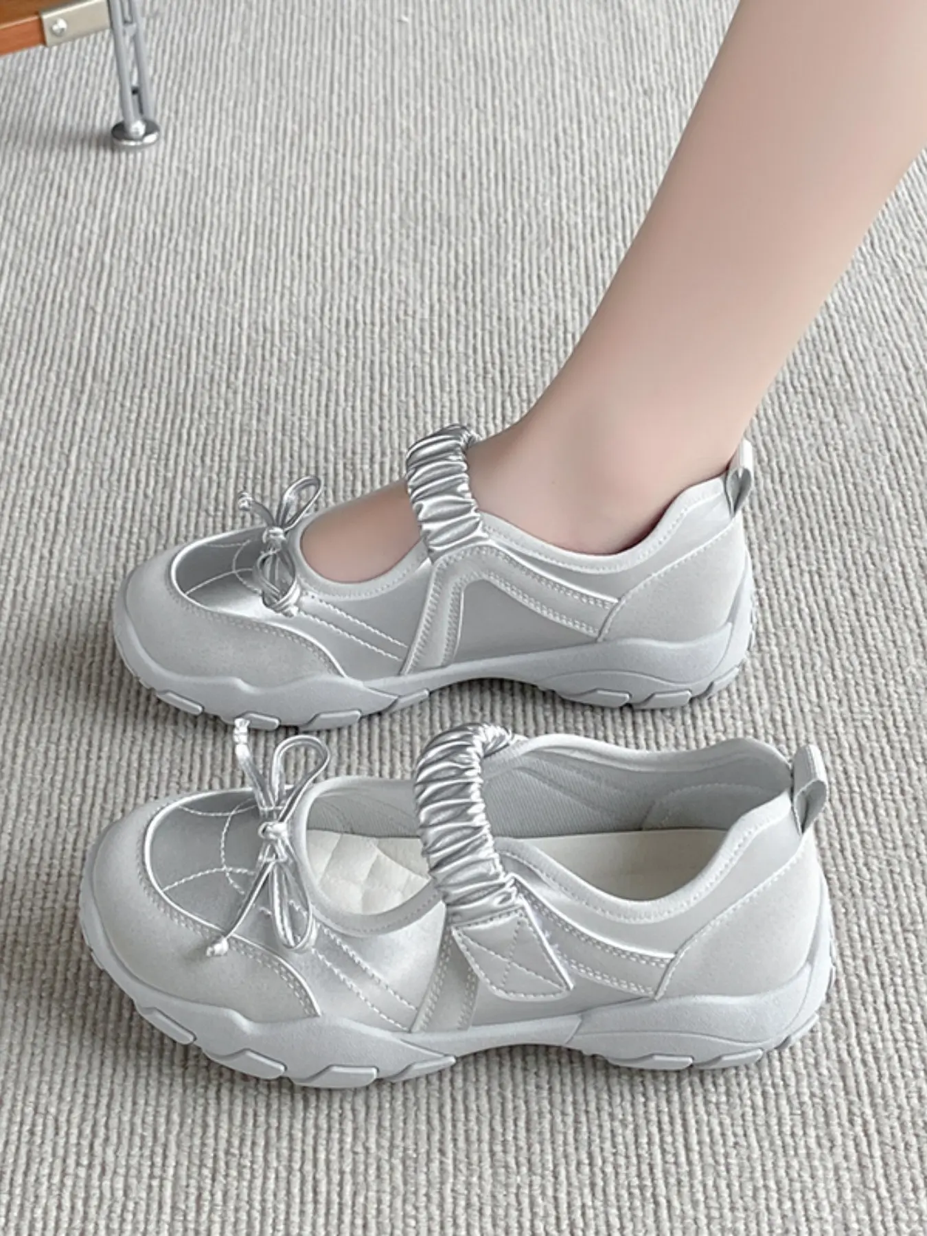 Women's Casual Sports Walking Shoes with Velcro, Ballet Style, Low Top, Textile Upper, Striped Pattern, Rubber Sole, All Seasons, Leisure Shoes, Daily Walking Shoes, Daily Walking Footwear