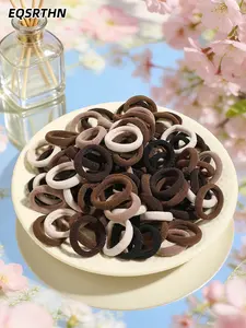 The high-elasticity towel ring is made of durable material that is not easy to deform. The soft and sticky towel ring material is highly elastic and not easy to break. It is stable for ponytails and buns. It is suitable for daily commuting and going to sc