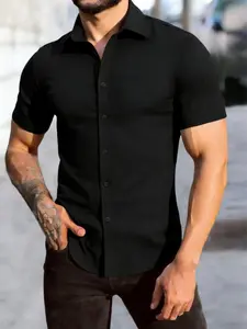 Men’s Summer Lightweight Regular Fit Short/Half Sleeves Solid Color Wrinkle-Free Business Professional Casual Shirt