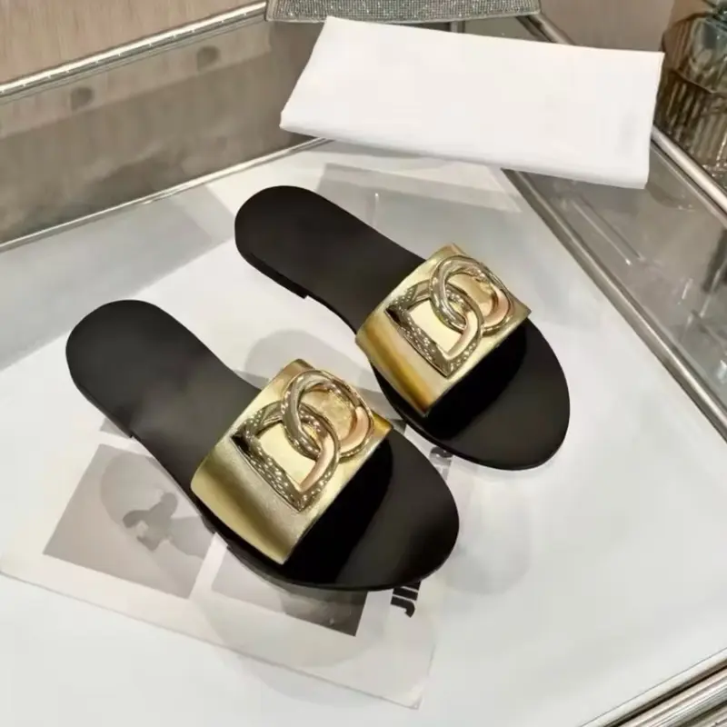 Golden Muse Slides