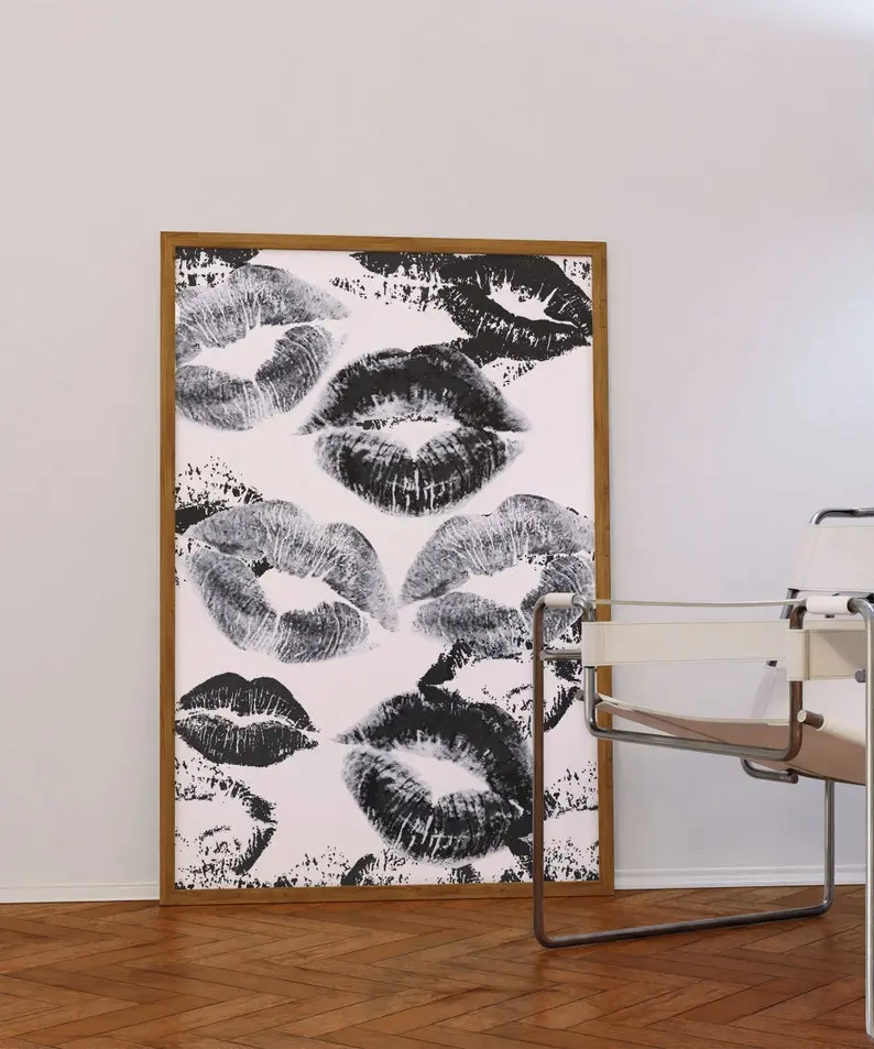 Lips Wall Art, Vogue Poster, Retro Wall Art, Trendy Wall Art, Teen Girl Room Decor, Vogue Wall Art, Black and White Vogue Digital Print - No Frame