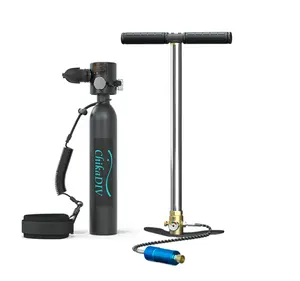 Mini scuba tank, portable diving tank, 0.5L lung tank comes with a manual air pump, suitable for snorkeling and diving, reusable scuba diving gear set for underwater breathing training and emergency rescue.