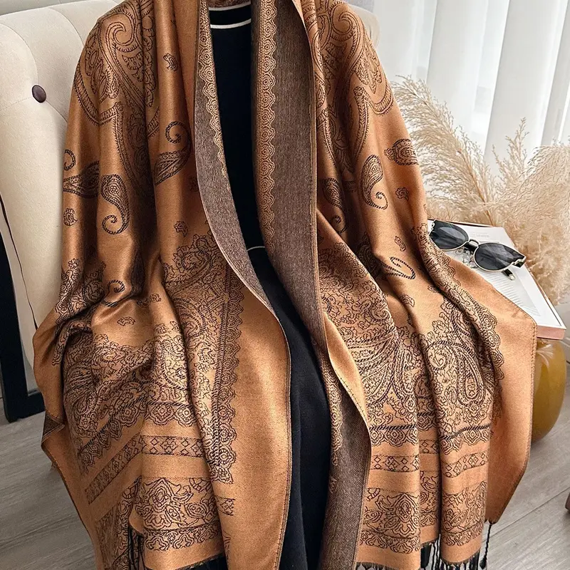 Elegant Women's Paisley-Patterned Scarf, Bohemian-Style Beach Sun-Protection Shawl, Fashion Accessory, Multifunctional All-Season Wrap with Fringe