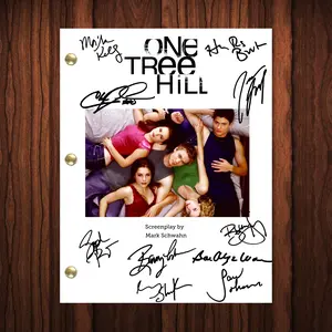 One Tree Hill Signed Autographed Reprint Script Full Screenplay Pilot Episode TV Show Chad Michael Murray Lucas Scott