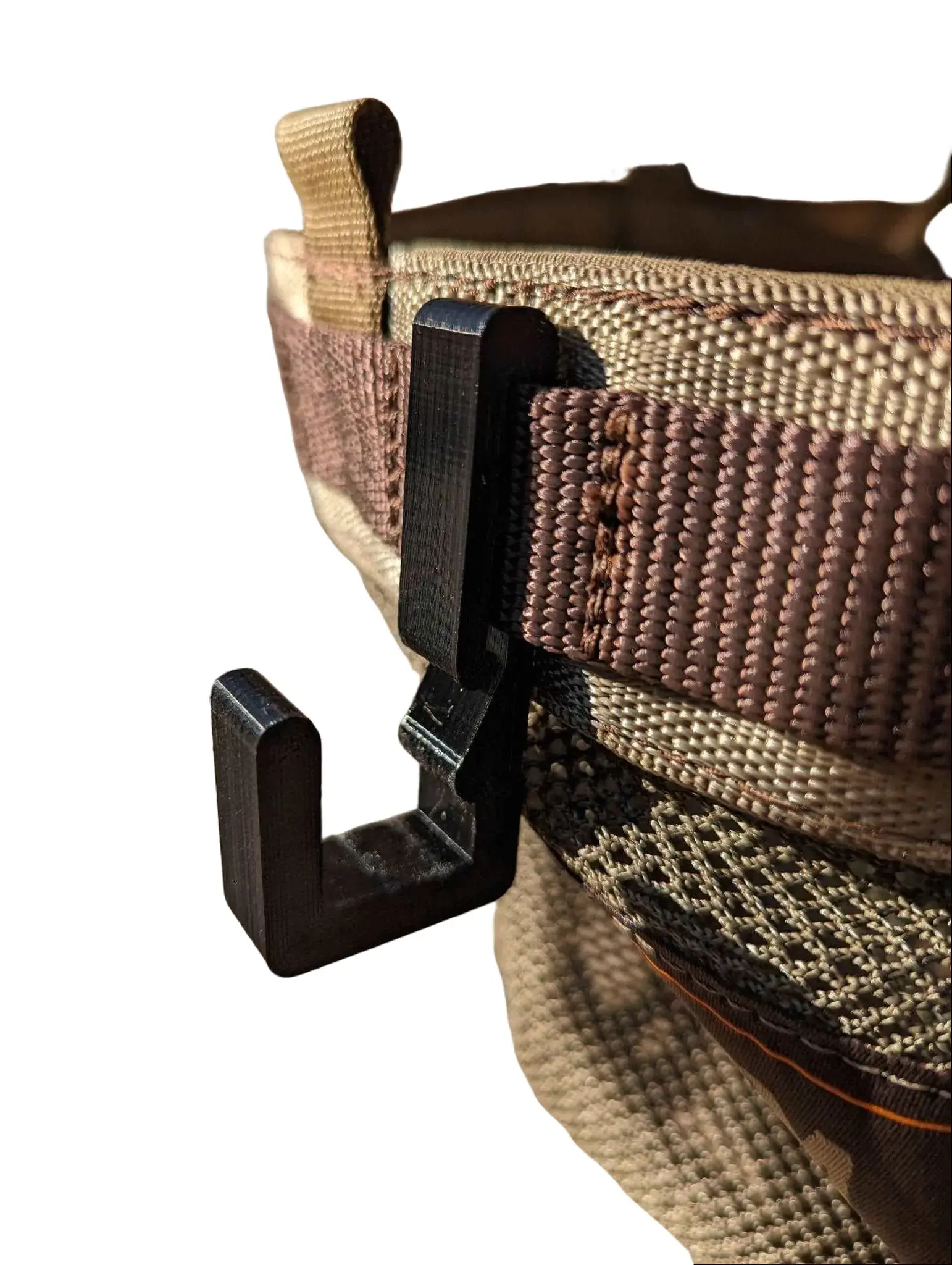 Saddle Platform Hanger for Mobile Hunting