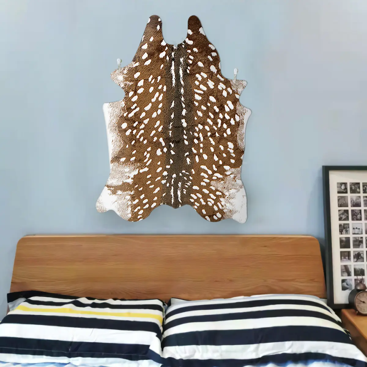 1 pc Christmas Deer Shape Faux Wool Rug, Quick Dry Anti-Fading, Sofa Back/kitchen Wall/bathroom Floor Decor, Holiday Decoration