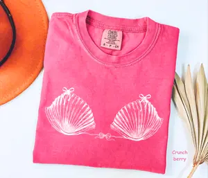 Comfort Colors Vintage 90s Seashell TShirt, Ocean Lover Tee, Trip TShirt, Mermaid T-Shirt, Preppy Coastal Aesthetic Tee, Coquette Bow Beach T-Shirt