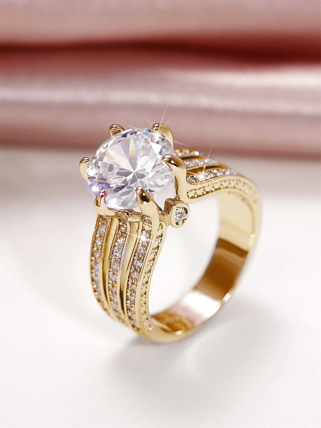 1 PC Luxury Cubic Zirconia Ring For Women For Wedding Engagement Party Jewelry Artificial Zircon Ring Valentine's Day Gift Solitaire Engagement Rings CZ Ring