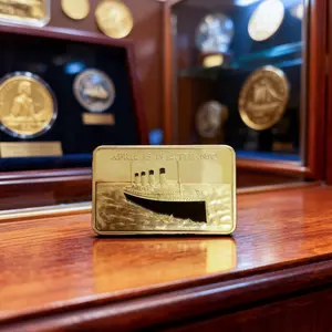 Titanic Memorial Collector Ingot - 1912 Historic Ship Disaster Commemorative Tribute, Embossed Metal Nautical Souvenir for History Buffs, Vintage Maritime Keepsake, Rare Deck Scene Art Piece, Museum-Quality Display Relief, Thoughtful Legacy Gift