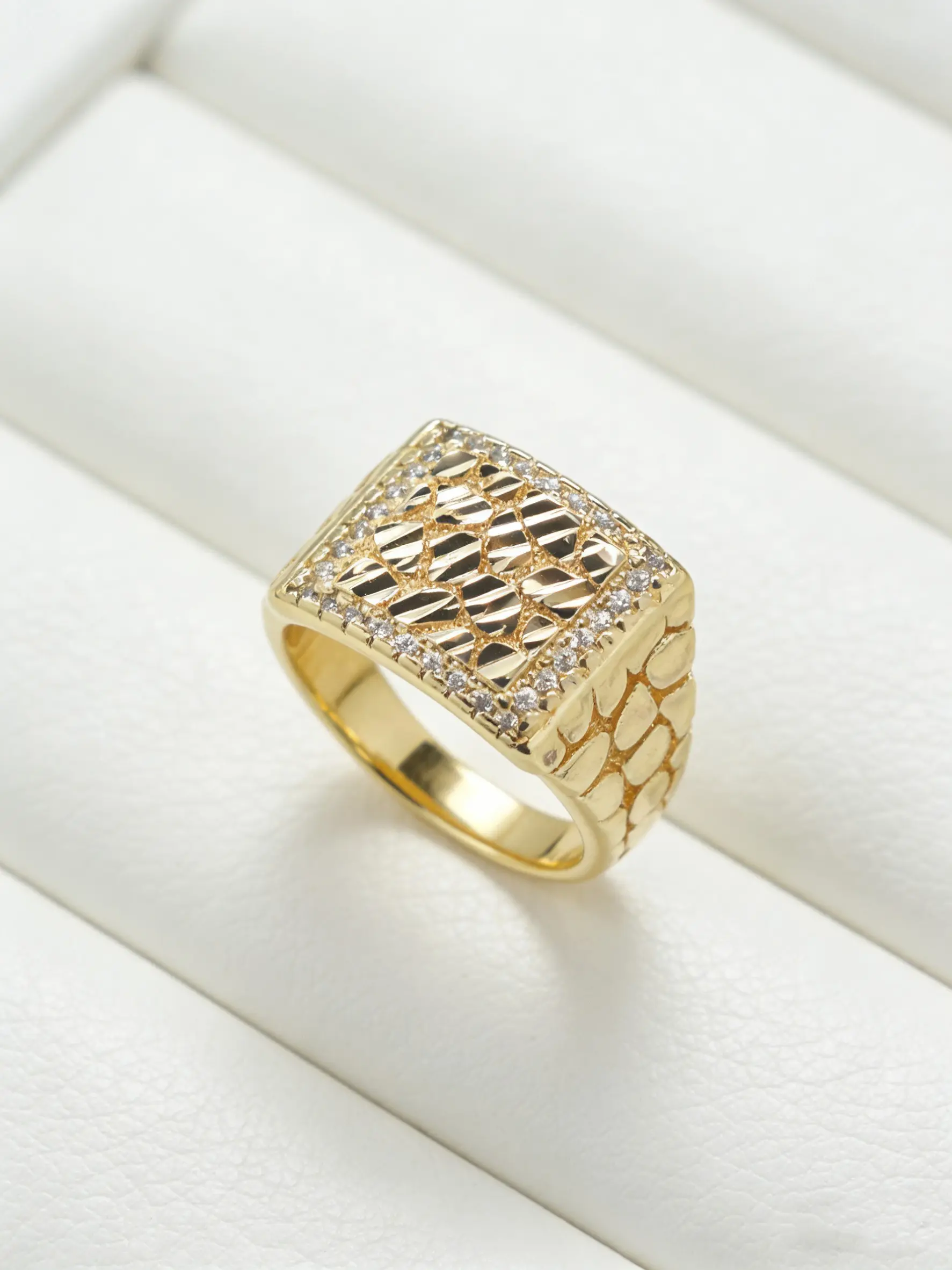 Elegant Floral Stone Copper Zircon Men's Statement Ring, Elegant Everyday Ring, Perfect for Daily Wear, Parties, Holidays, Anniversary, Valentine's Day, Christmas, Easter, Elegant Fashion Rings, Jewelry Ring