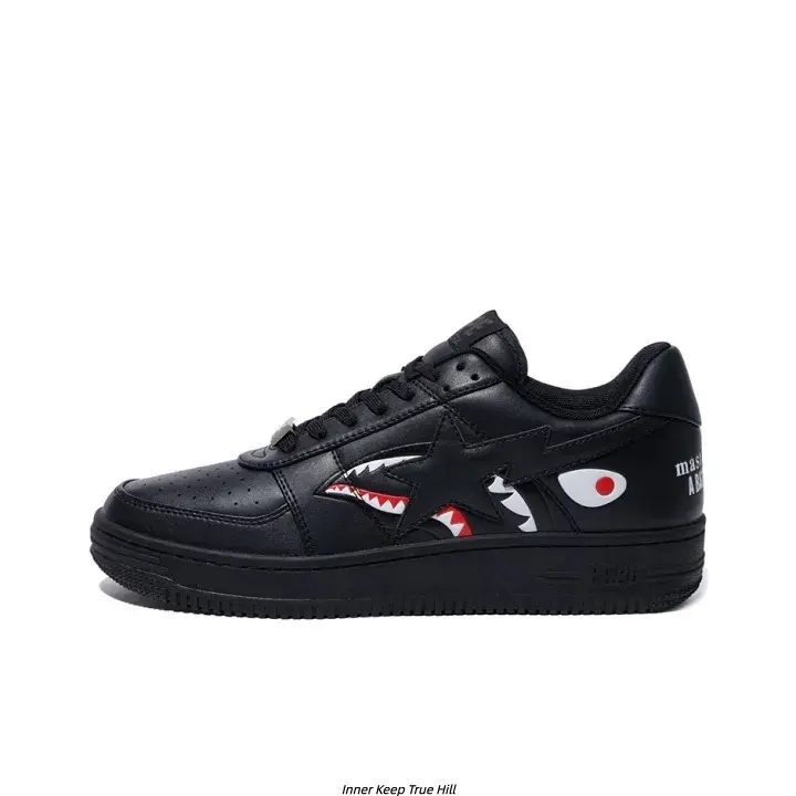 Classic Black Skate Shoes Cartoon Shark Pattern Thick Sole Unisex Streetwear Footwear