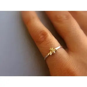 1pc Little Bee Ring, a retro Bohemian-style women's jewelry, a daily wear accessory, a fashionable and classic ring