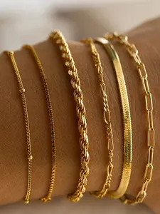 6pcs Gold Bracelets for Women Waterproof, Stainless Steel Bracelets, Jewelry Sets Trendy Thin Dainty Stackable Cuban Link Paperclip Chain Bracelet Pack Fashion Accessories Gifts for Womens