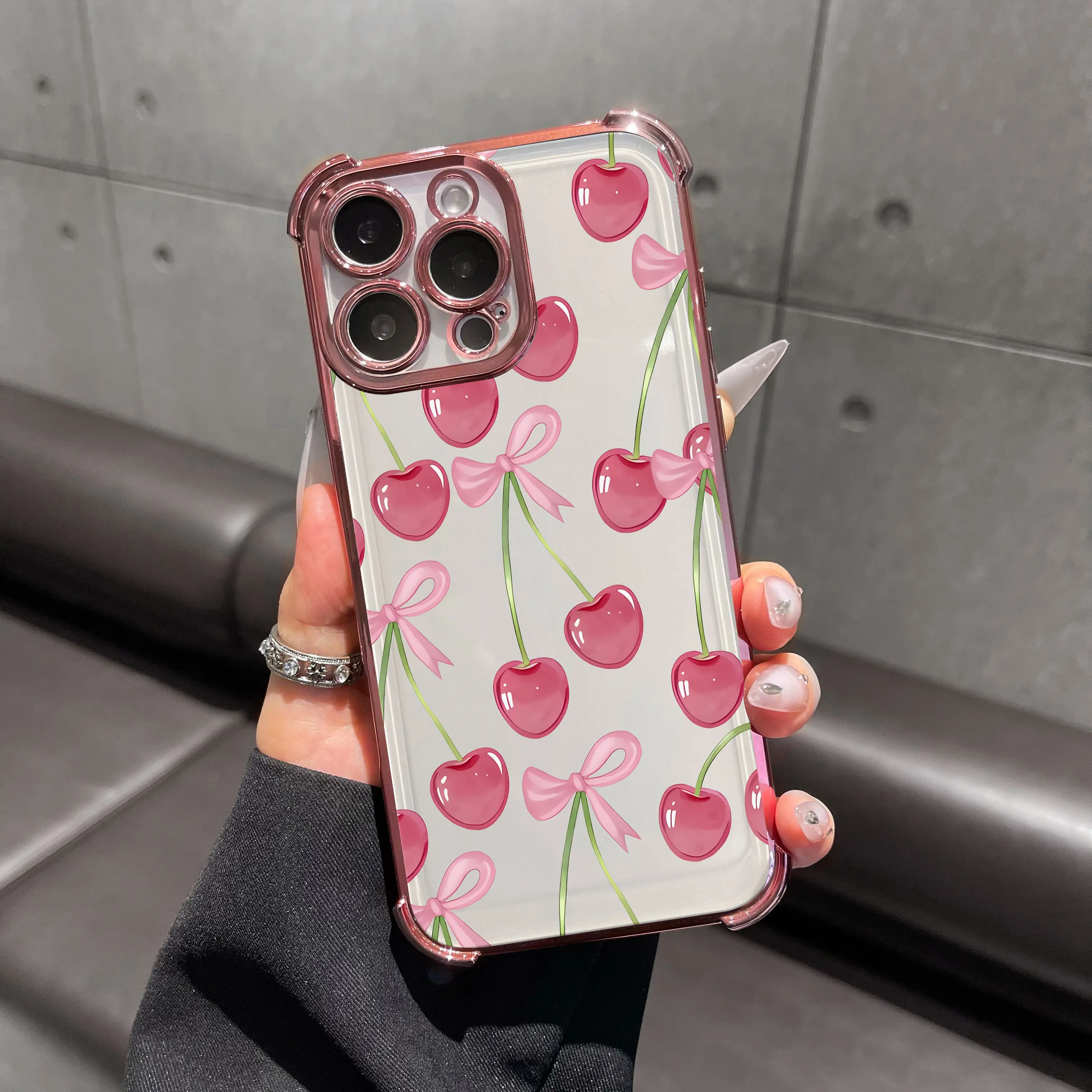 Pink cherries (Pink case)