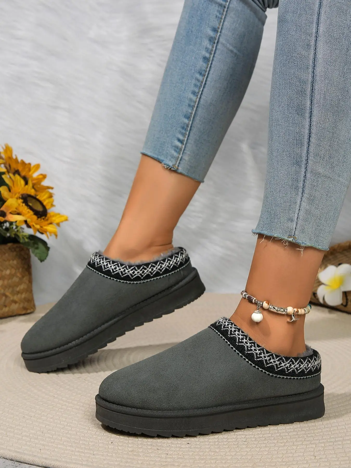 Women's Solid Color Flat Slippers, Casual Comfortable Platform Home Slippers, Warm Slippers for Indoor & Outdoor Use for Fall & Winter Indoor Slipper