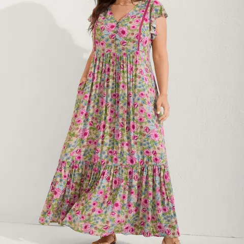 BloomChic Sweet Floral Lace Trim Tiered Maxi Dress 【M-6XL】