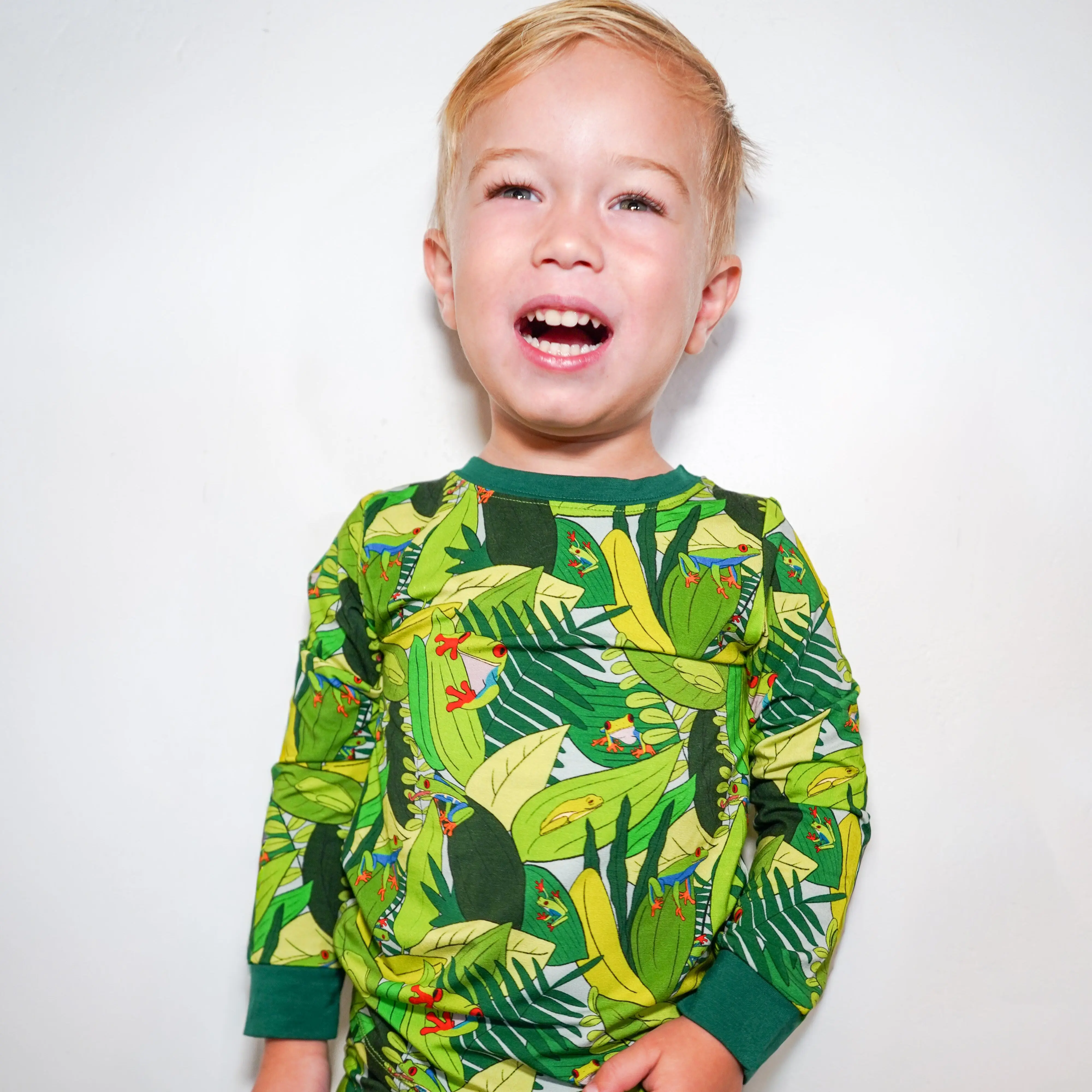 Red-Eyed Tree Frog Two-Piece Pajamas Ultra-Soft Viscose from Bamboo Blend Sleepwear by Jungle Jams