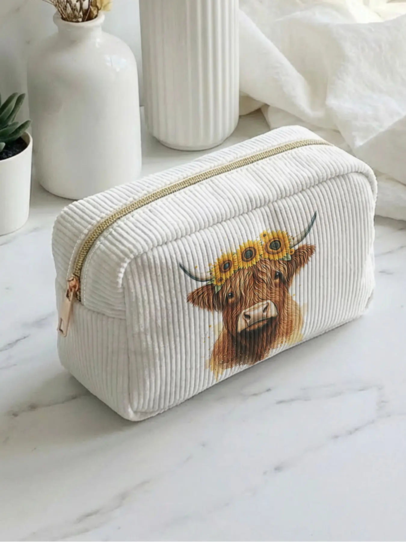 1 piece of 2D printed makeup bag with sunflower yak pattern, large capacity design | suitable for all seasons/general use | fits daily skincare and various cosmetics | perfect for life and travel Travel Makeup Pouch
