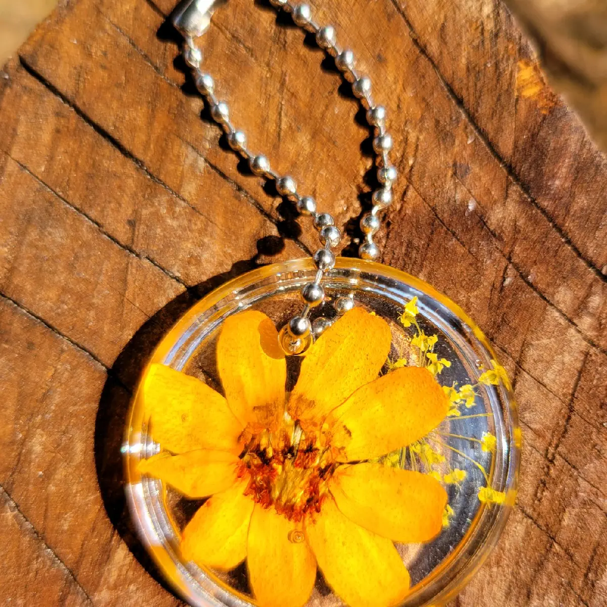 Resin Handmade Pressed Flower Keychain keys