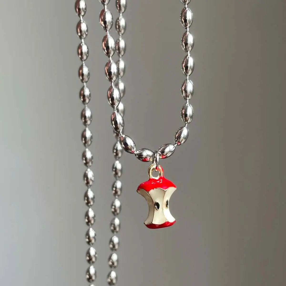 Cute bitten apple core fruit rice bead necklace versatile simple sweet cool clavicle chain gift party jewelry