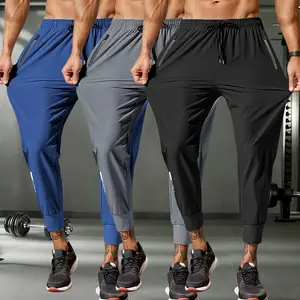 3-Piece men's jogging pants made of breathable ice silk high stretch fabric with zip rope waist and zip pocket.Casual cut trousers for weekend outings