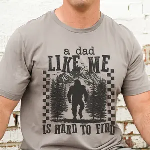 Vintage Dad Tee Retro Bigfoot Graphic Tshirt Father's Day Gift T-Shirt Sasquatch Dad Unisex Shirt Lightweight Crewneck Father's Day Top Bigfoot Tee