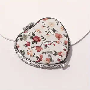 Heart-Shaped Design Foldable Mirror Double-Sided Compact Makeup Mirror Mini Cloth Makeup Mirror Portable Travel and Outdoor Women's Gift - Mother's Day Makeup Mirror Country Style