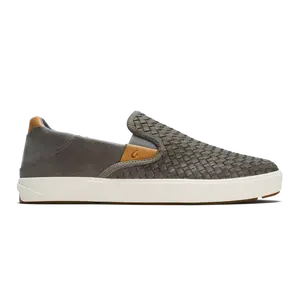 OluKai Lae'ahi Lauhala Slip On in Ash