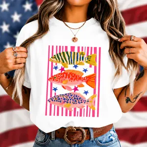 Women's Short-Sleeve Cotton Round Neck T-Shirt - Vintage Graphic Tees, Retro Ocean Beach Style, Colourful Tropical Fish Print, Lightweight Women's Clothes, Casual Streetwear for Everyday Wear, Pair with Jeans graphic tees