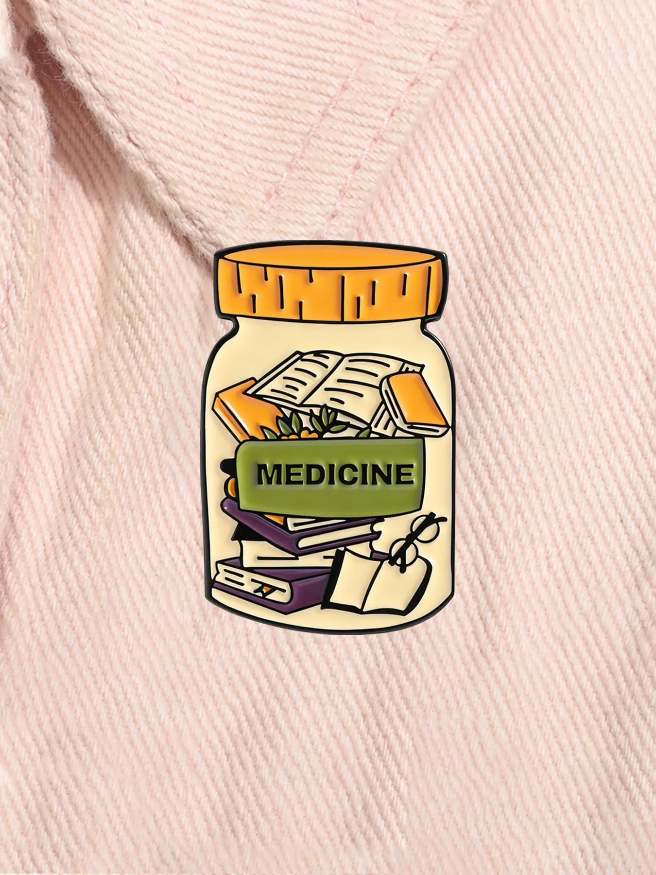 Reading Is My Medicine Enamel Pin Creative Medicine Bottle Bookworm Book Lover Alloy Brooch Pin Clip Lapel Backpack Badge Fashion Jewelry Accessories Gift for Friends Fashion Accessory