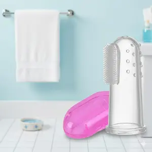 Soft Silicone Pet Finger Toothbrush for Cats & dogs - gently Remove Plaque, Freshen Breath, Reusable & eco-Friendly. No battery needed. perfect christmas 7 halloween Gift Idea for Pet Lovers.