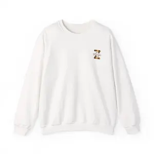 ZO MANNO Cozy Unisex Crewneck Sweatshirt with Minimalist Design