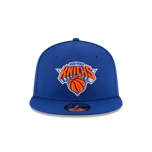 New Era New York Knicks NBA Champeon Unisex Streetwear Hats Collector Style Headwear for Baseball and Urban Fashion Lovers