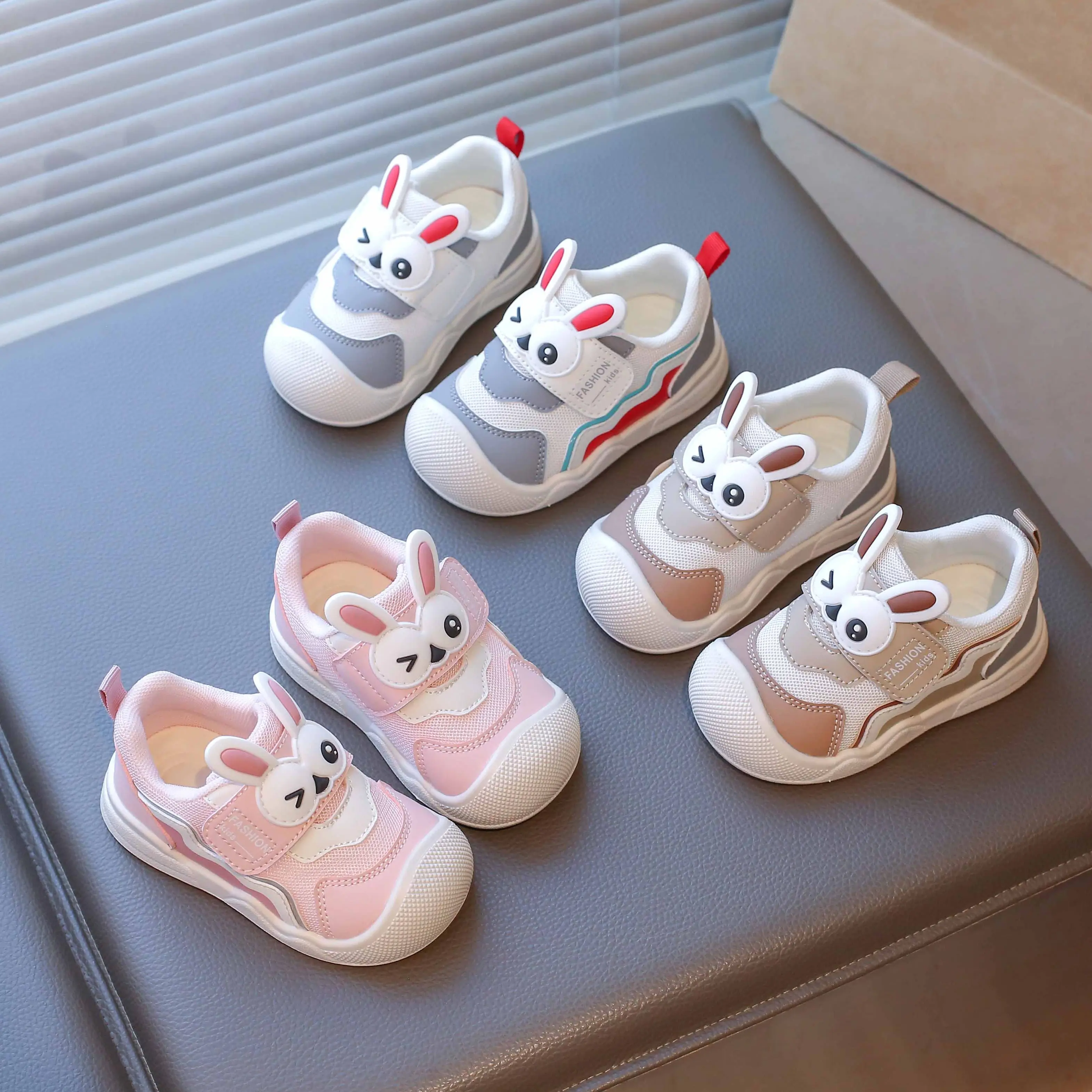 Boys & Girls Youngsters Bunny Walking Shoes | Soft-Soled Breathable Non-Slip Sneakers with Cute Cartoon Animal Ears | Lightweight TPR Sole & Closure | Spring/Fall Shoes for Outdoor, Toddler Sneakers, Fashion Designed Nonslip Trainers Training Footwear Sum