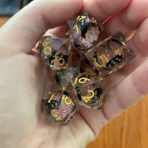 Cat Theme Liquid Core D&D Dice Set, 7 Polyhedral Dice, Tabletop Game Festival D&D Dice Kit, MTG Dice, Dungeons & Dragons Dice, Resin Dice