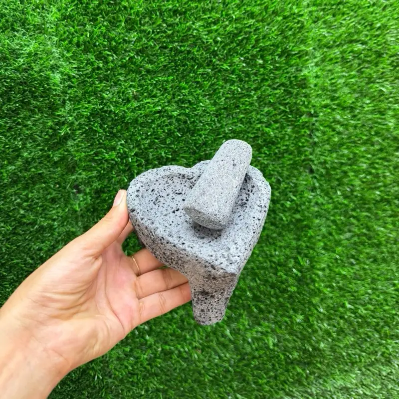 Stone Corazón Molcajete 4In.