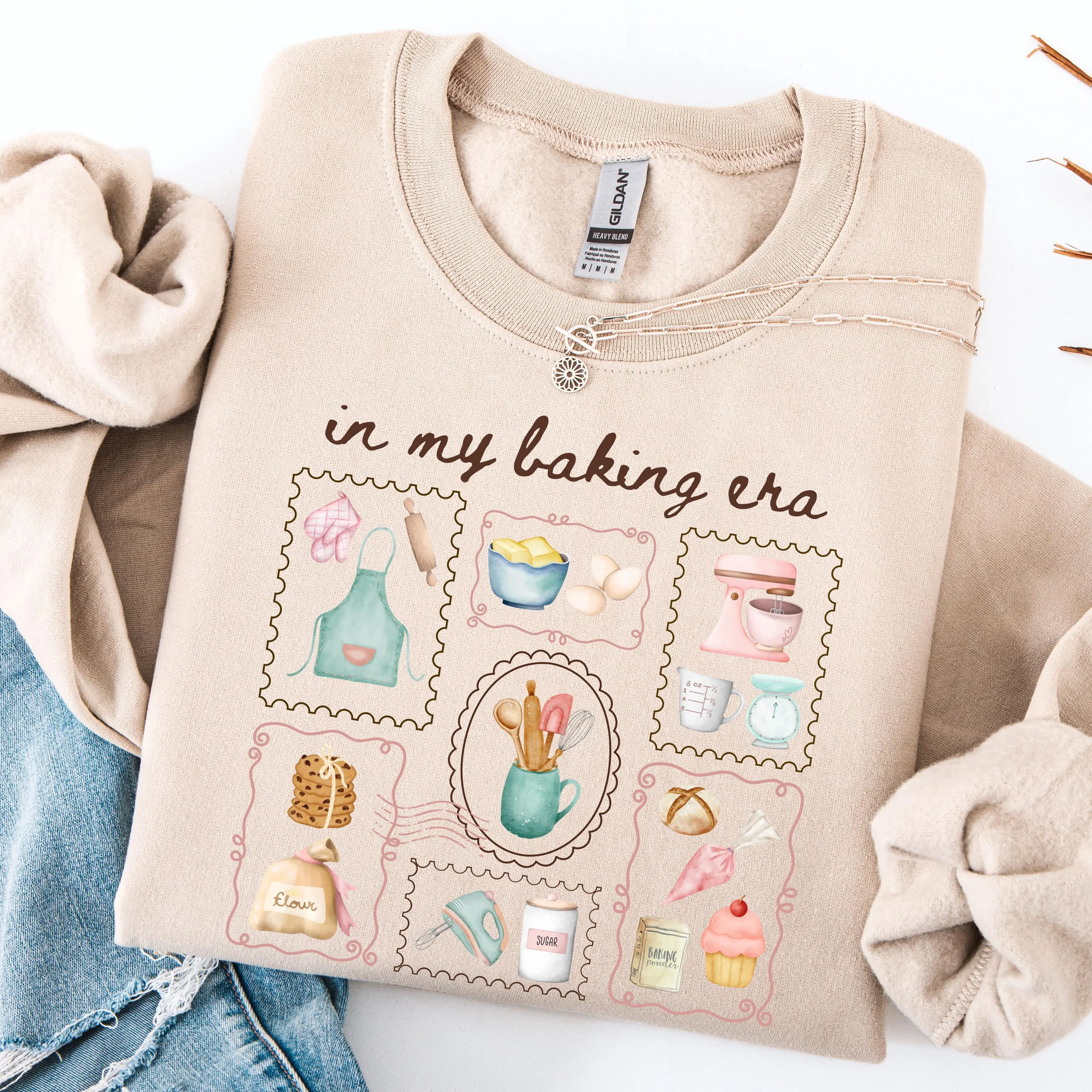 Baking  Sweatshirt / Short Sleeve T-SHIRT, Womens Baker Sweater, Home Baker Gift, Mom Baking Shirt, Bakery Sweatshirt, Baker Gifts, Baking Sweaters, Gift for Baker