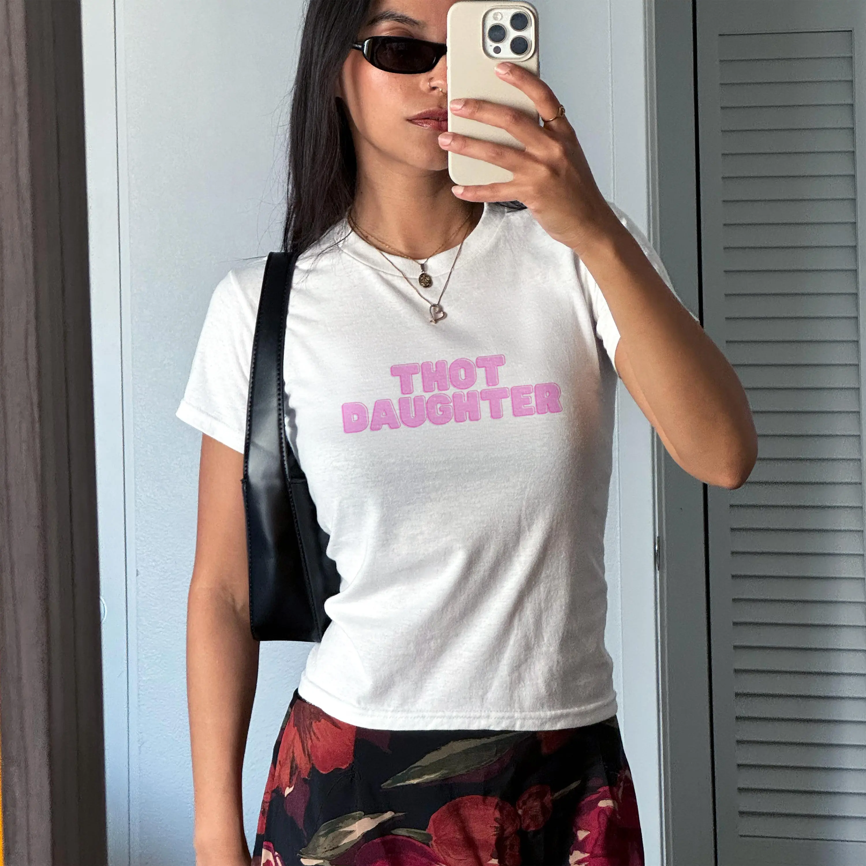 Thot Daughter T-shirt Y2k College Meme Baby Tee Hot Girl Slay Shirt Funny Dark Humor Quote Shirt Trendy Aesthetic Graphic Tee For Women