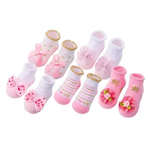 5 Pairs of Socks with Bows Lace, Suitable for Girls, Designed for Infants Newborns Aged 0-2 Years, Featuring Cartoon Designs.