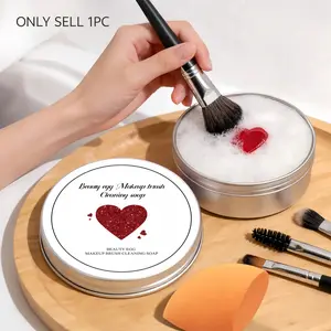 Makeup Brush Heart-Shaped Cleansing Soap Solid Soap Cleanser for Makeup Brushes Includes Color-Removing Sponge Brush Cleaning Pad Silicone Makeup Brush Cleaning Tool Removes Eye Shadow Pigment