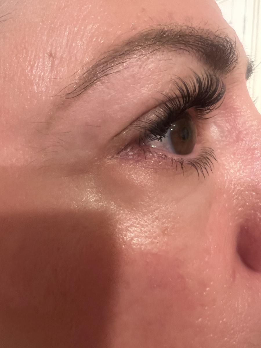 Item: Disney  No.18  Velvet Black