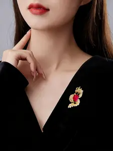 Vintage Crystal Dragon Brooch Pin, High-End Unique Fashion Accessory, Retro Anti-Slip Clip, Ideal Gift for Formal Events, Holidays, Parties