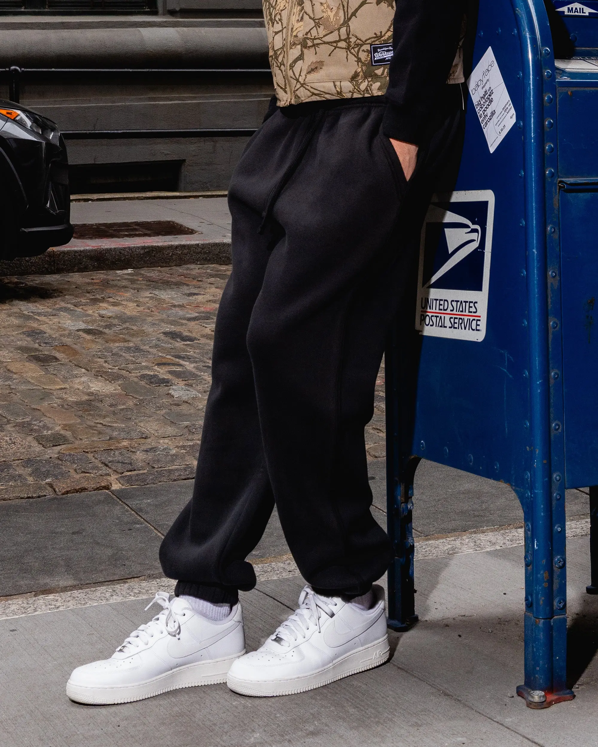 Brooklyn Cloth Originals Heavy Weight Sweatpant – Premium Fleece, Elastic Drawstring Waist, Side Pockets, Comfortable & Durable | Available in Multiple Sizes