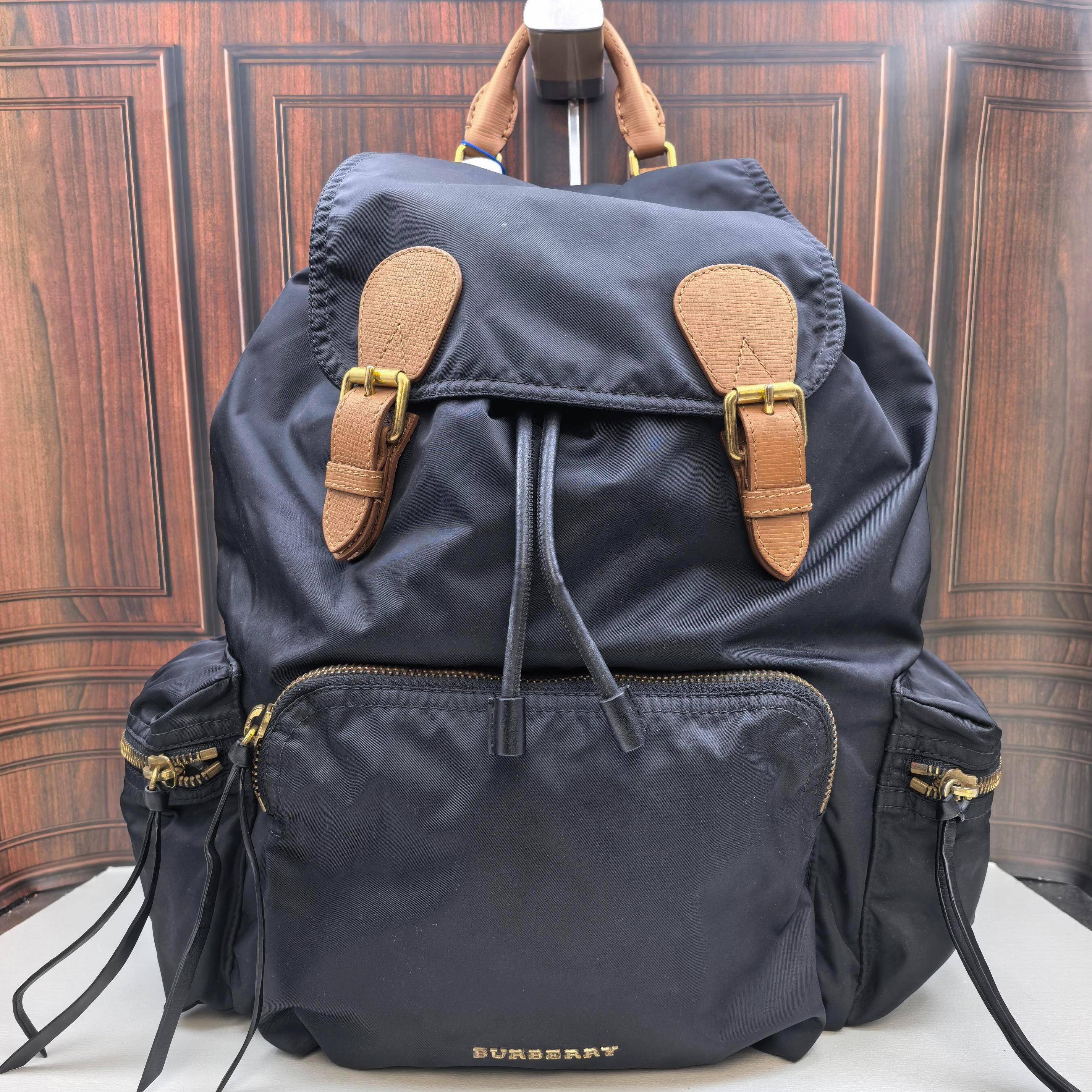 Pre-owned BURBERRY Rucksack Black Nylon Military‑Style Backpack 888