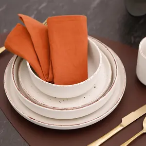 USA Market Hot Selling Nordic Style Round Stoneware 20pc Dinnerware Sets Speckled Matt White Plate and Bowl Set