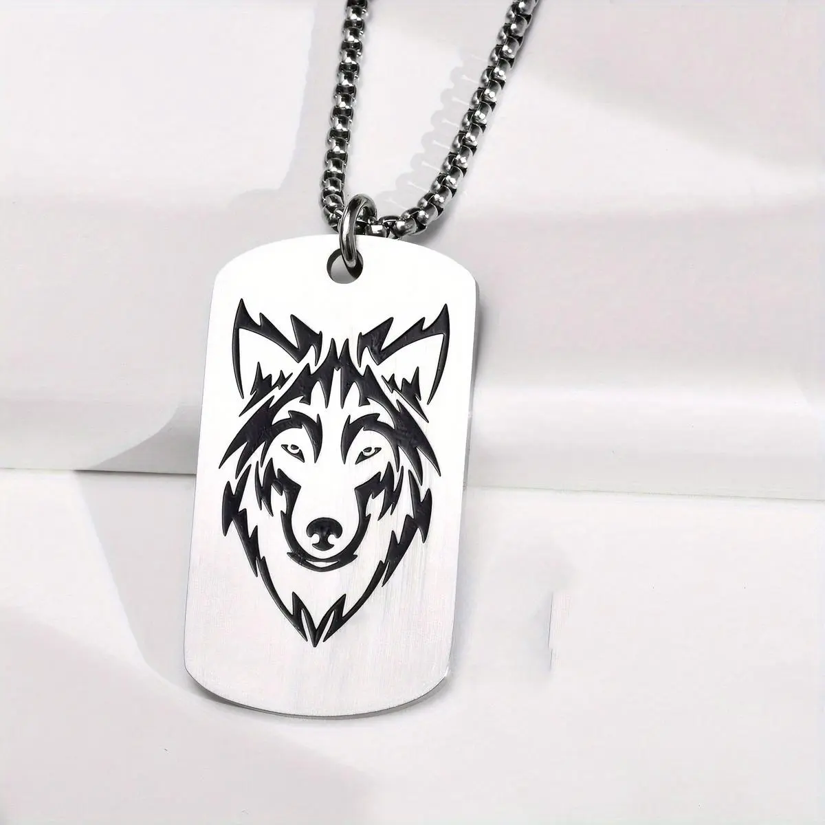 Iced Out Stainless Steel Creative Wolf Head Totem Pendant Necklace - Hip-hop Fashion Minimalist Chain Jewelry, Durable No-Fade Wild Charm Accessory for Daily Wear & Parties, Iced Out Jewelry, Wolf Face, Casual