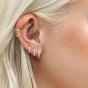 Dearmay 5 Pairs Hoop Earring Sets for Women Small Hypoallergenic Trendy Waterproof Lightweight Multiple Cartilage Earring for Lobe Cartilage Helix for Women Valentine's Day Gift