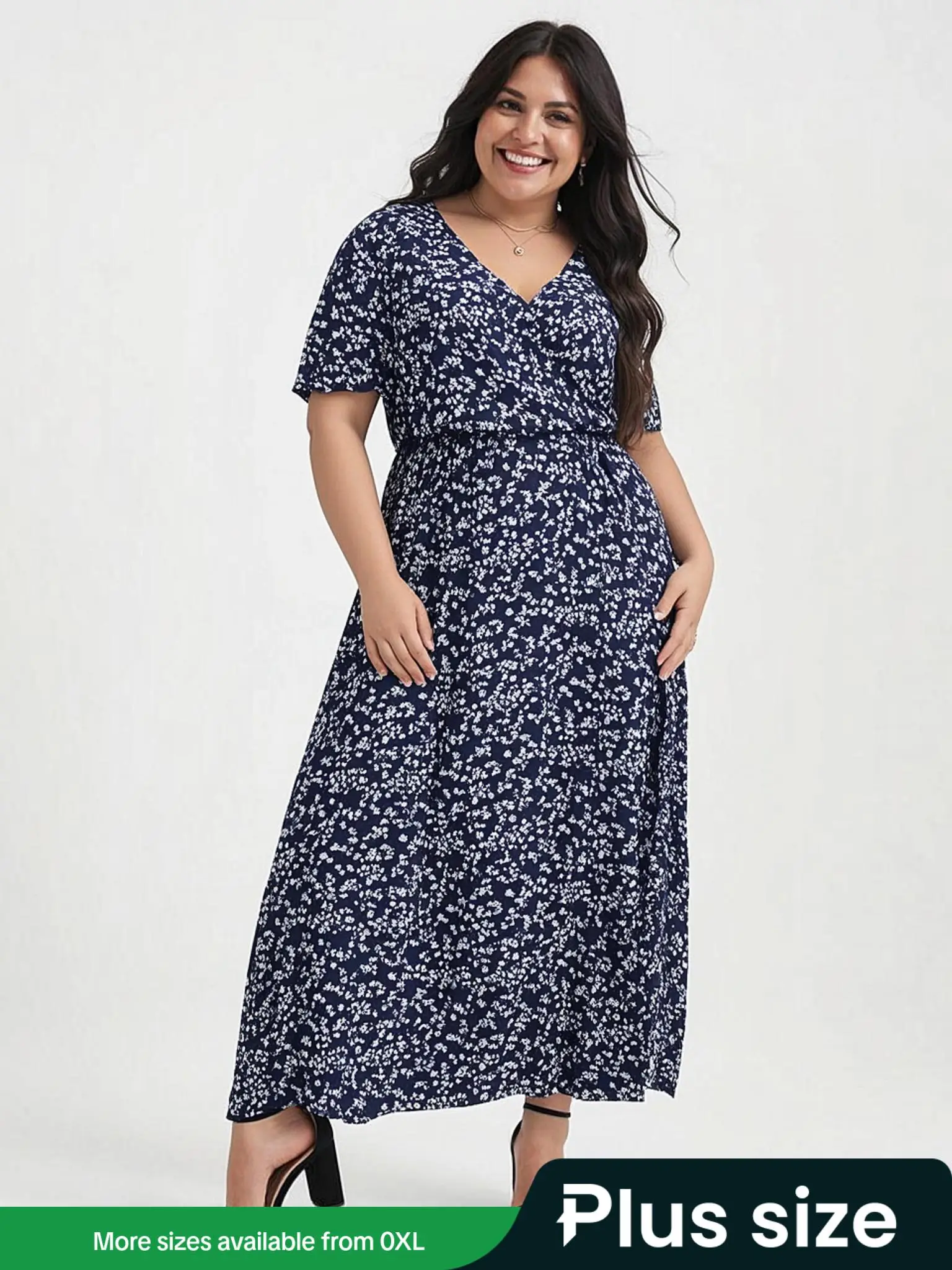 【plus Size】 Ditsy Floral Print Pocket Split Thigh A Line Dress, Casual Boho Bohemian Trendy Fashion Flounce Sleeve Shortsleeve V Neck High Waist Dress